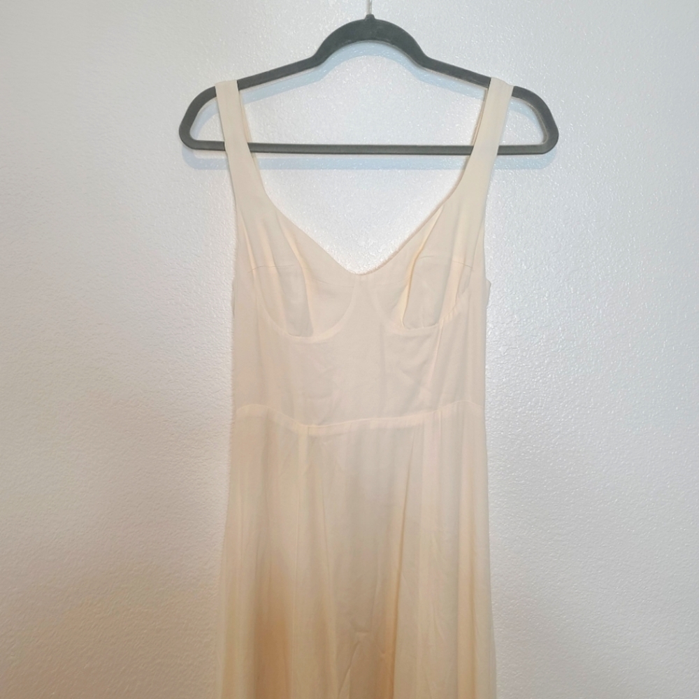 Reformation Lecce Maxi Crepe Sweetheart Neckline Gown Wedding Dress in I… - Picture 4 of 12